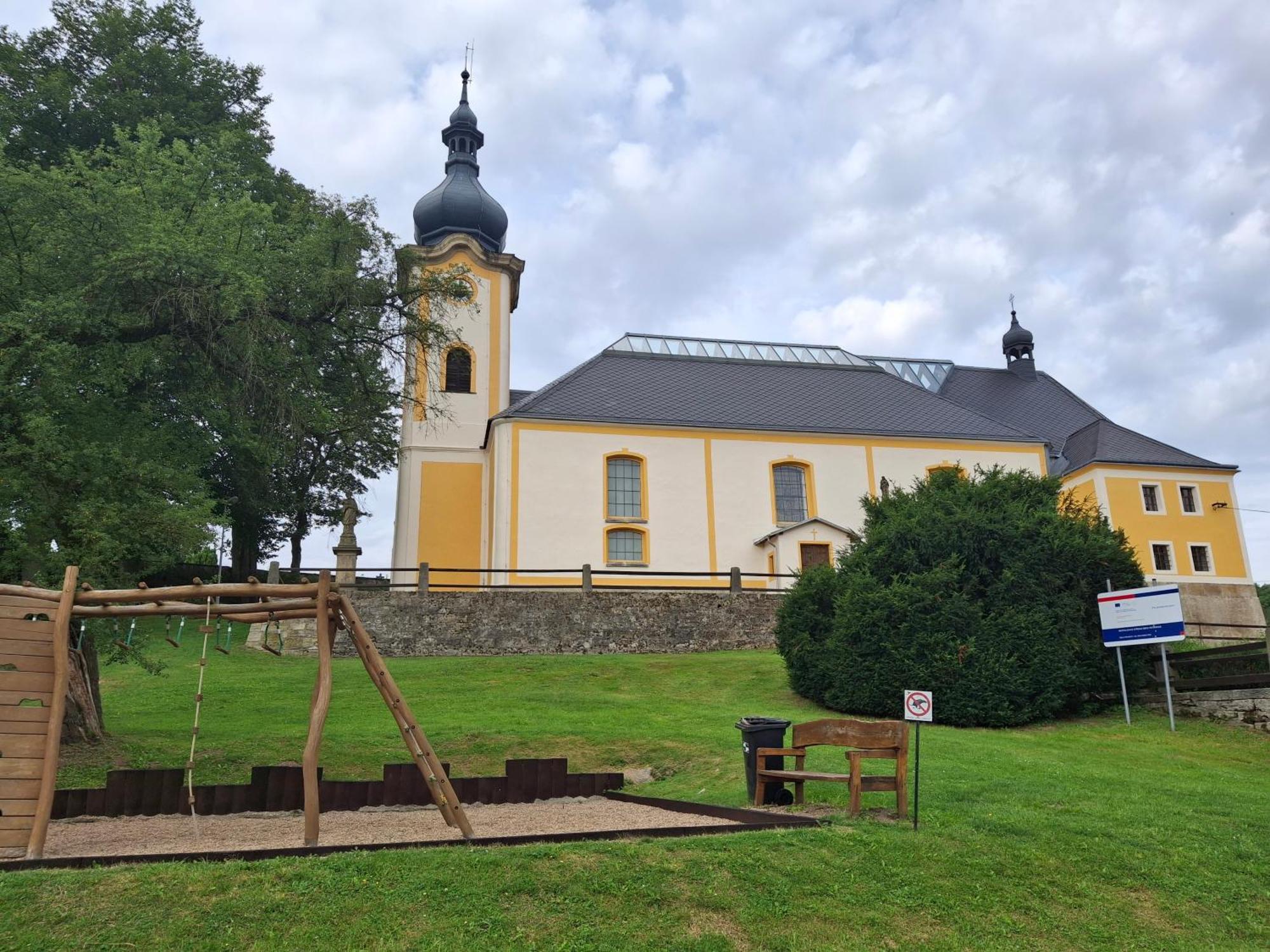 Ubytovani U Kostela Ústí nad Labem Εξωτερικό φωτογραφία